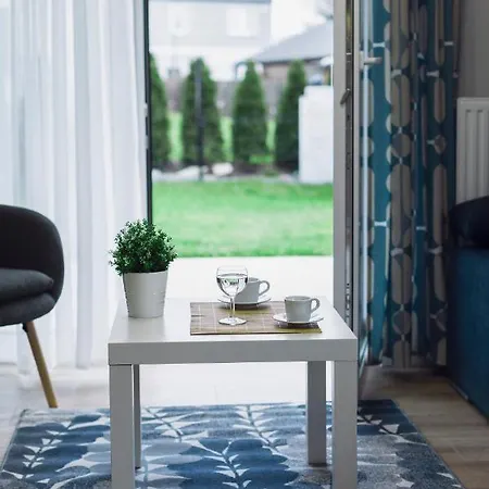 Liliowa 4 Z Tarasem 아파트